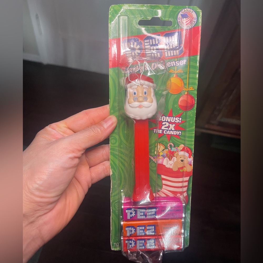 2014 Santa Claus Pez Candy Dispenser
